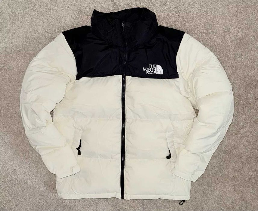 Geaca The North Face 700 (M) Noua | Livrare cu verificare