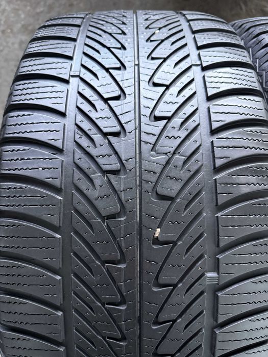 4x Anvelope Iarna 285/45 R20 - GoodYear Ultra Grip 8 Performance AO