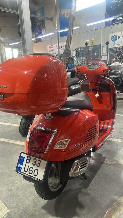 VESPA GTS 300 / AN 2021 / 24 CP