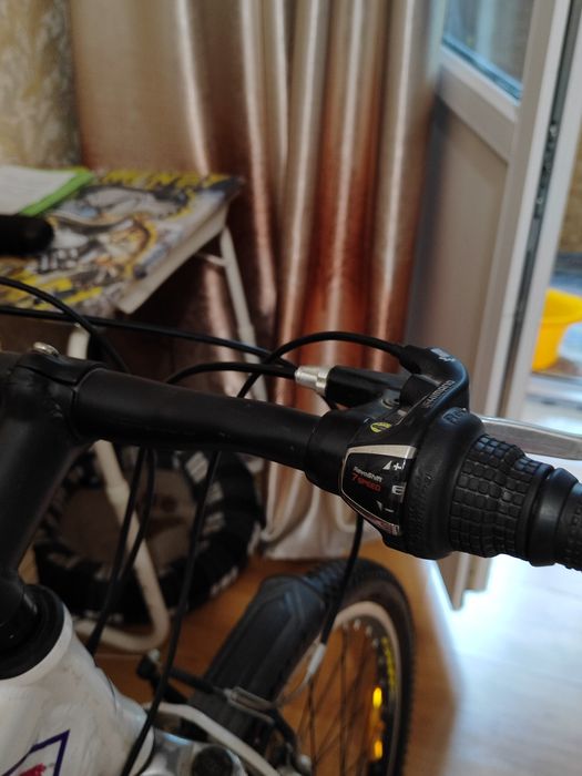 Продам Велосипед  AXIS в отличном состоянии