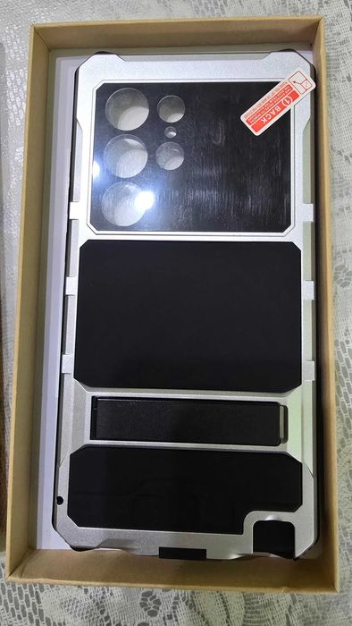 Алуминиев кейс за Samsung S24 Ultra