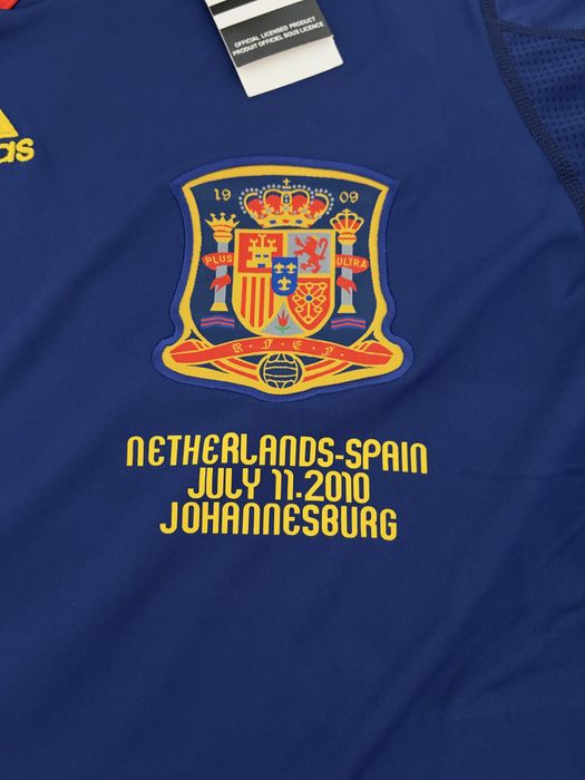 tricou fotbal jersey retro Spania A. Iniesta 6 finala world cup 2010