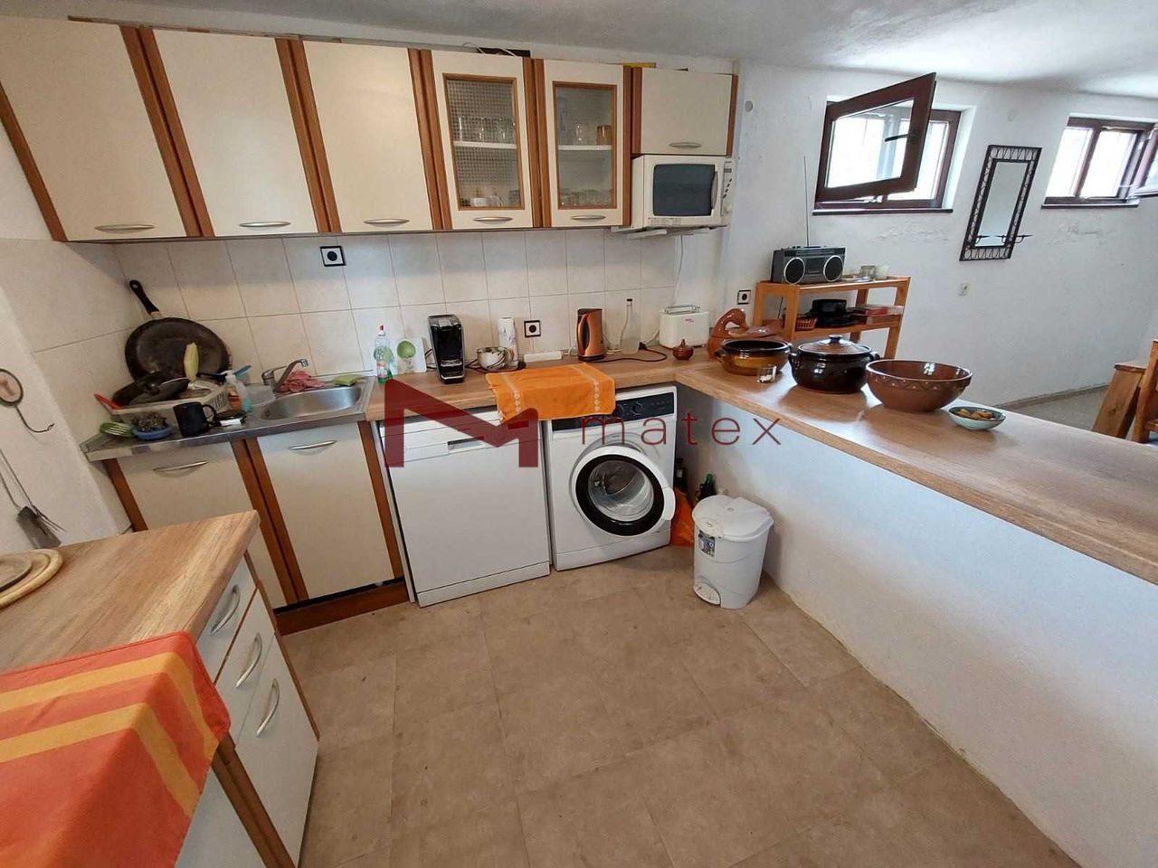 Продава се Къща в Варна, м-т Траката - 245 кв.м за 980 €/кв.м - Снимка #16