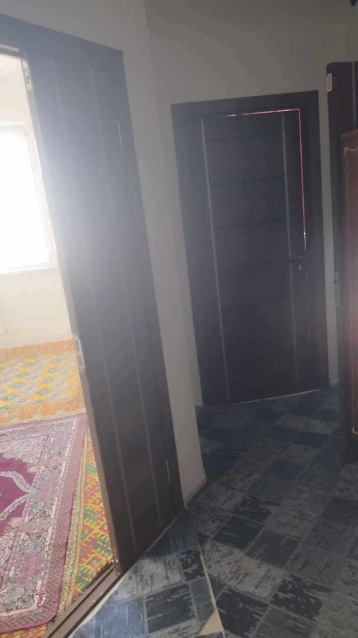 Buxoro shahar 7 mikrarayonda joylashgan 3 xonali kvartira