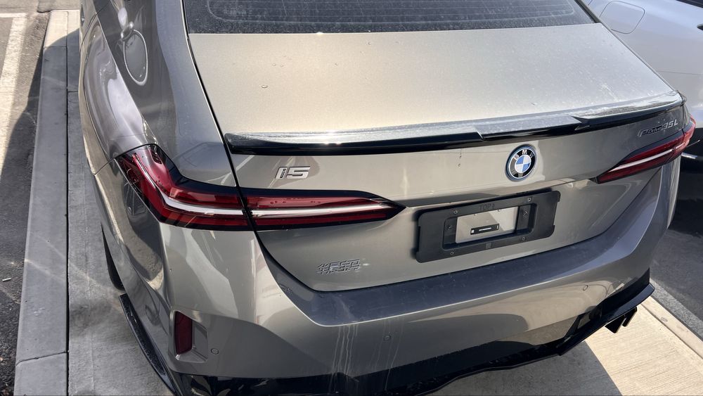 BMW i5 tuning detallari zakazga va nalichi