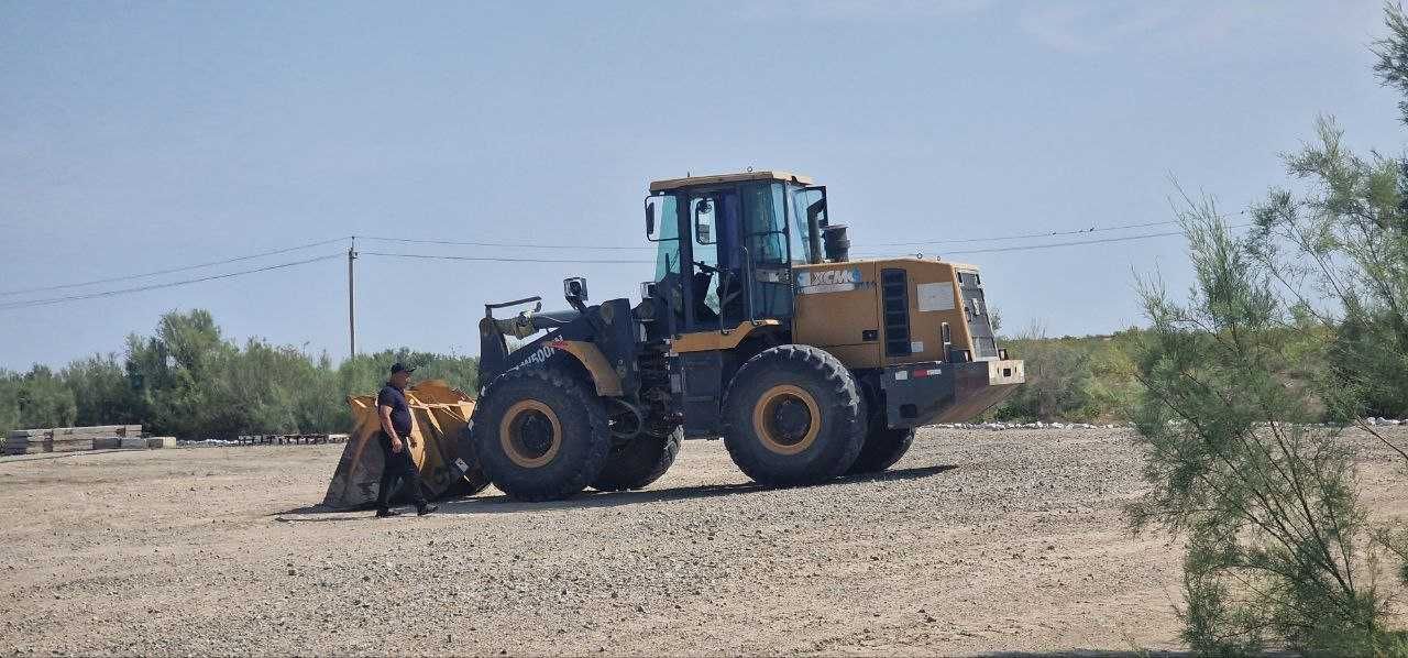 Услуги (аренда) автопогрузчика XCMG 500FN Объем ковша 3м3