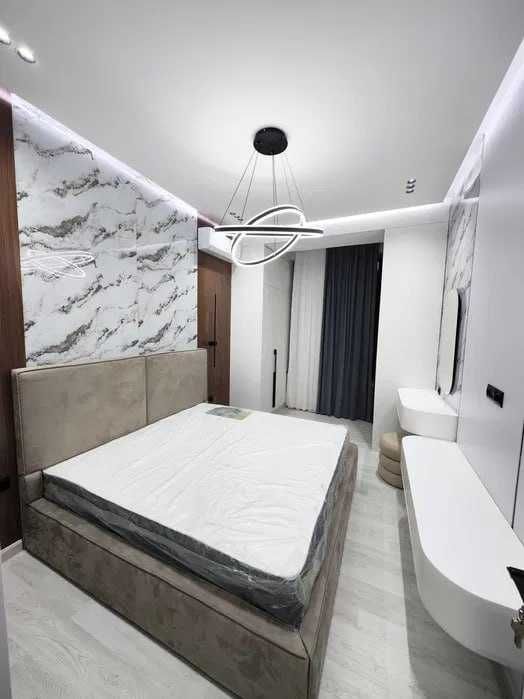 Parisien Golden House, 2 комнатная ЕВРО ремонт новый 57м2