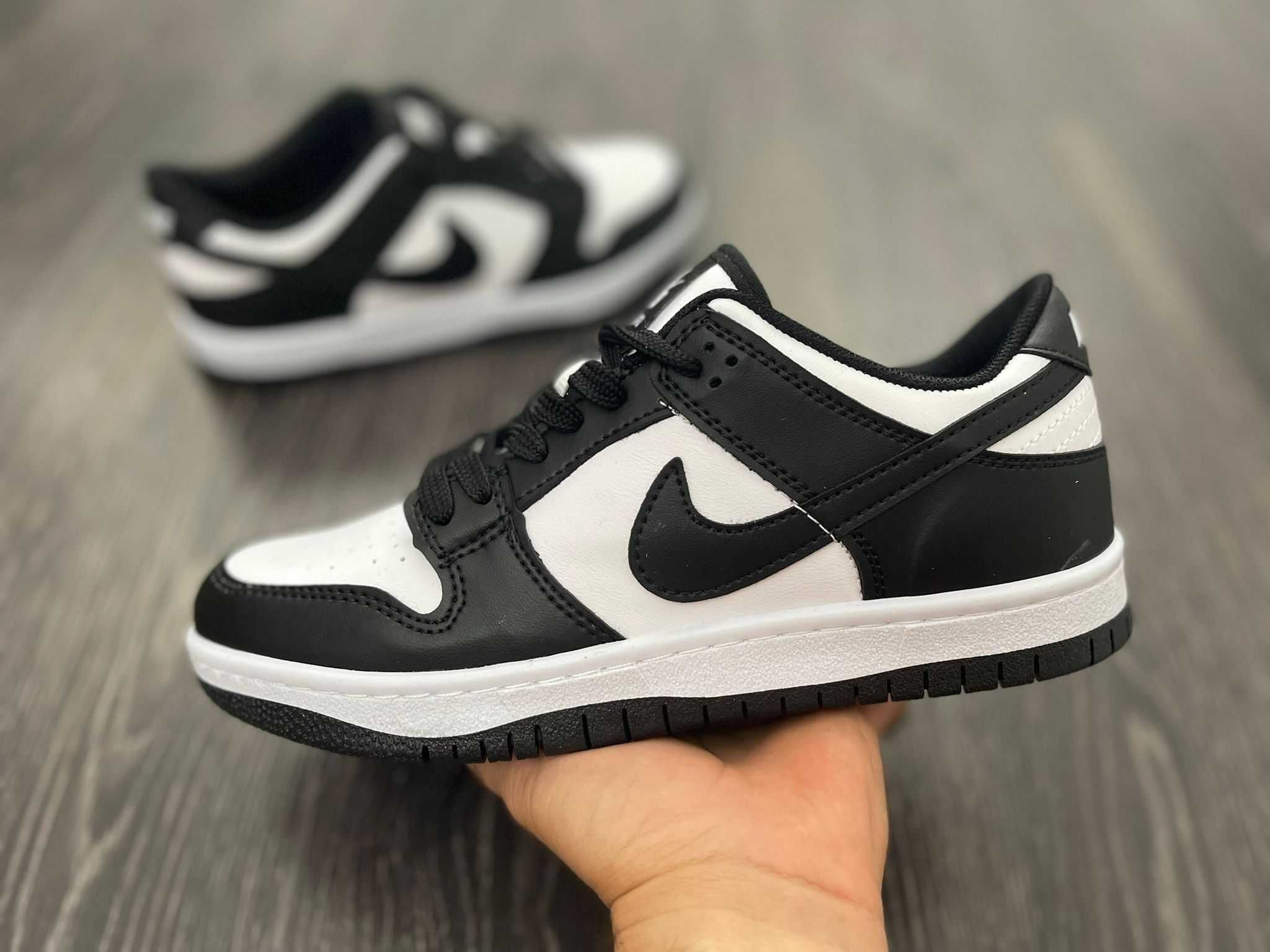 Nike Dunk Low Panda l Comozi l Full Box