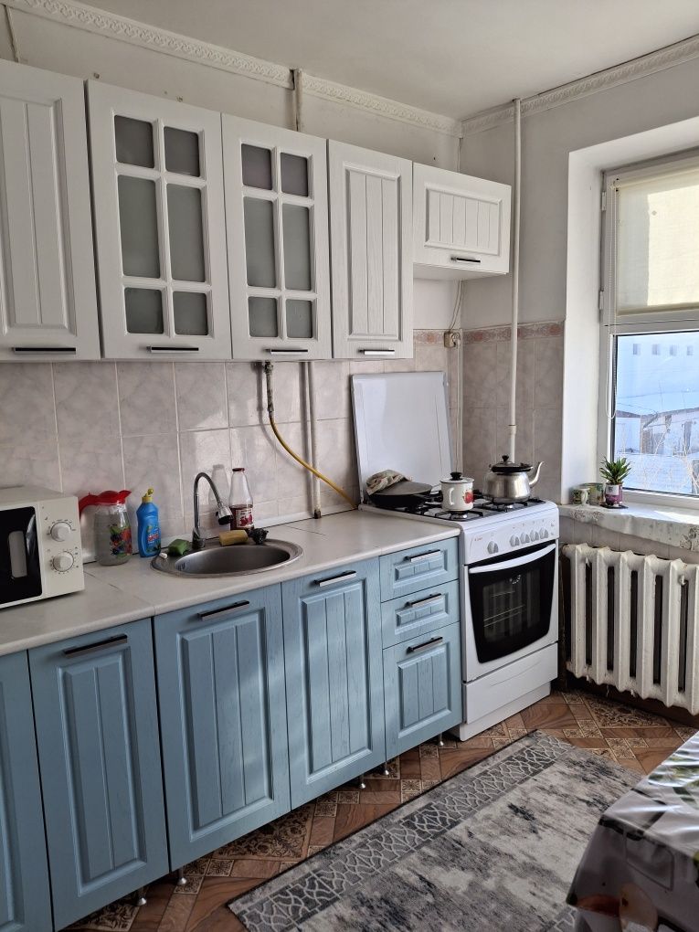 Продам двух комнатную квартиру