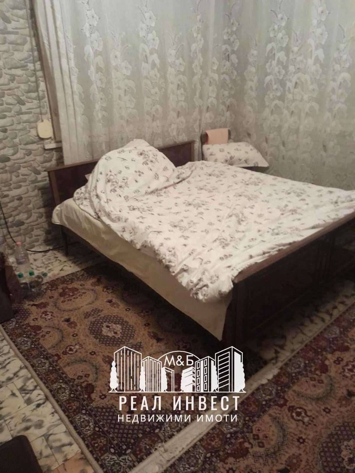 Продавам две къщи в гр. Меричлери община Димитровград
