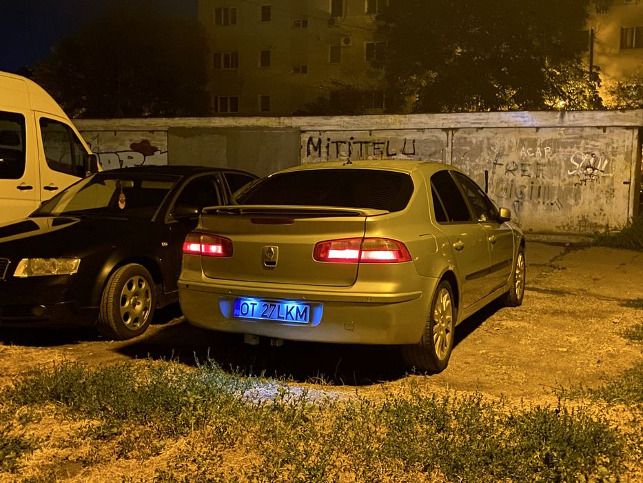 Vand renault laguna 2 1.9dci