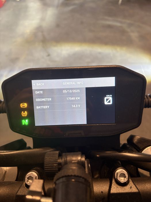 KTM Duke 790 2023 - garantie inca 3 ani