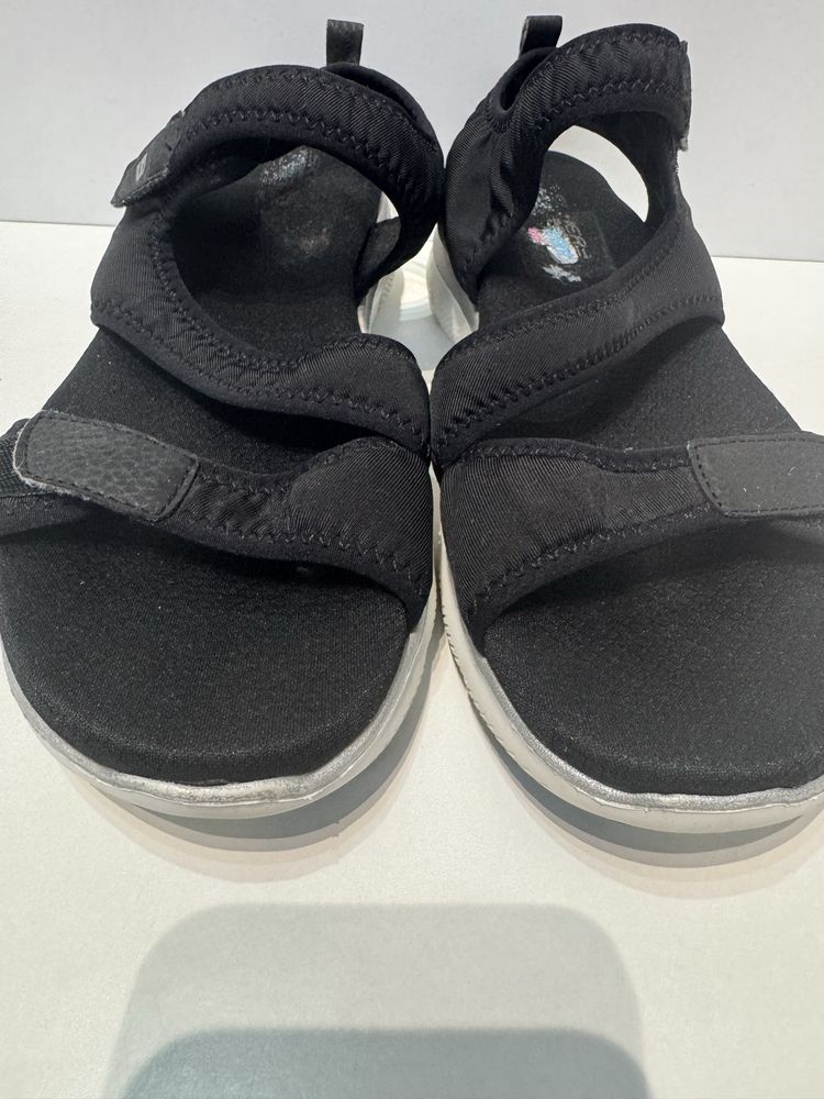 Сандали SKECHERS .Номер 38