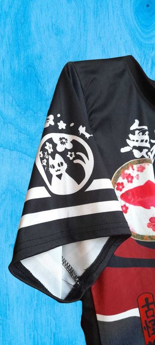 Tricou cu model de pisica koi gheisa japoneza