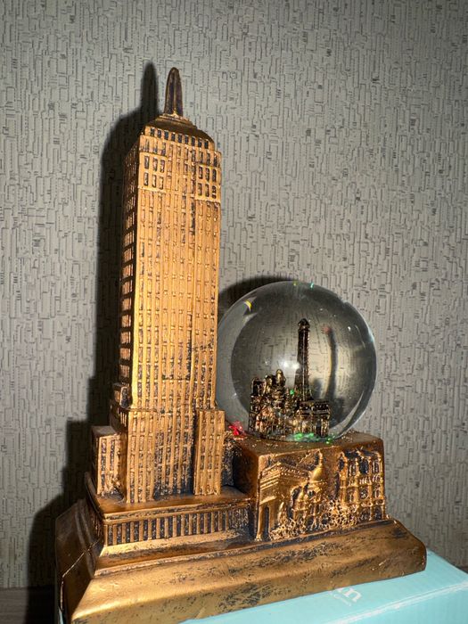 Сувенир башня светящиеся