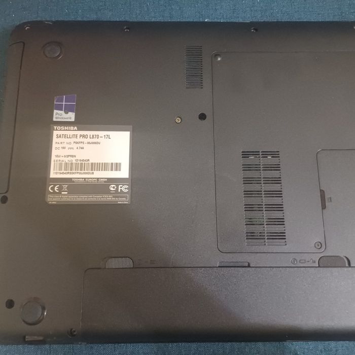 Laptop Марка TOSHIBA