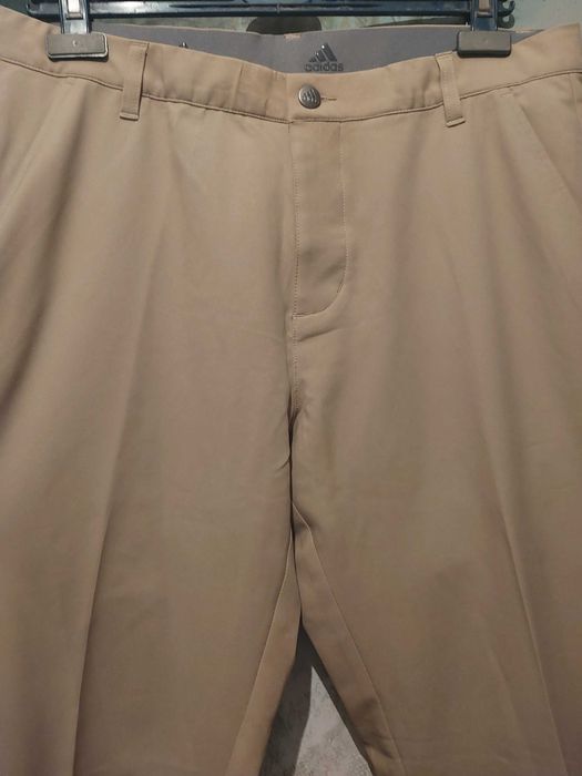Adidas Original Size 32 Нов спортен панталон