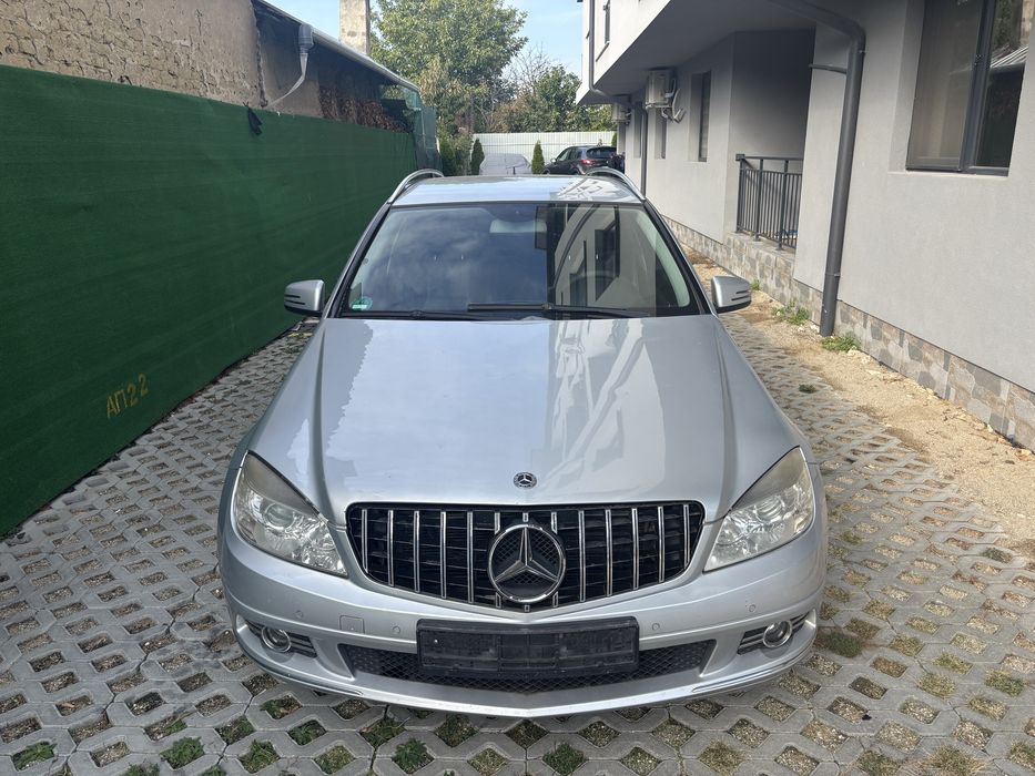 2009 Mercedes-Benz C200 136 Avantgarde