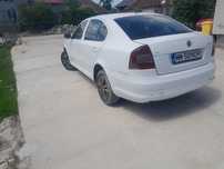 Vând skoda octavia