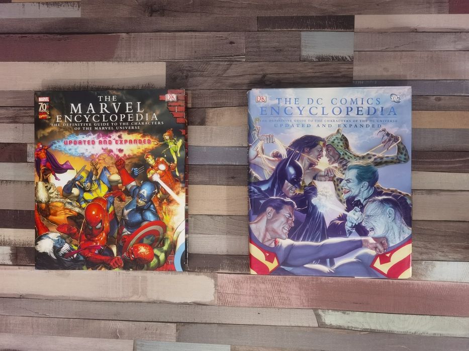 Enciclopedii de colecție Marvel DC Comics Encyclopedia limba engleză