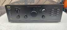 Усилвател Akai + тонколони Elac