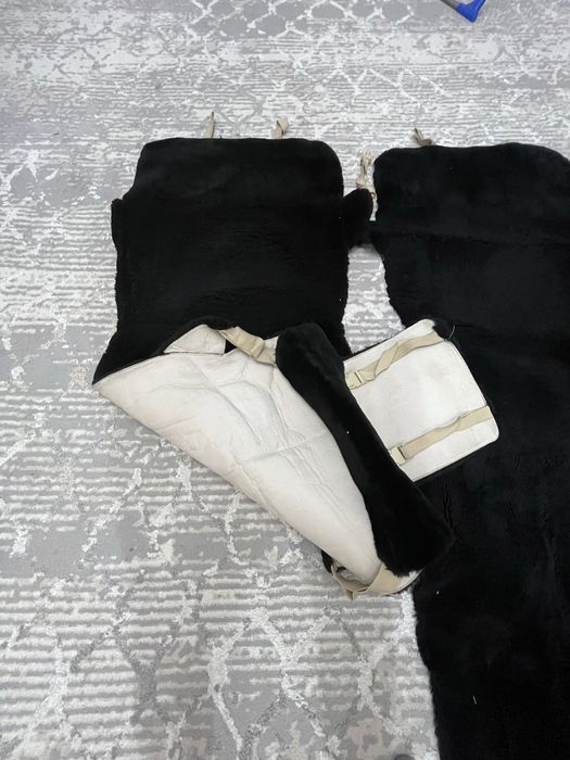 Срочно продам чехол на машину зимний