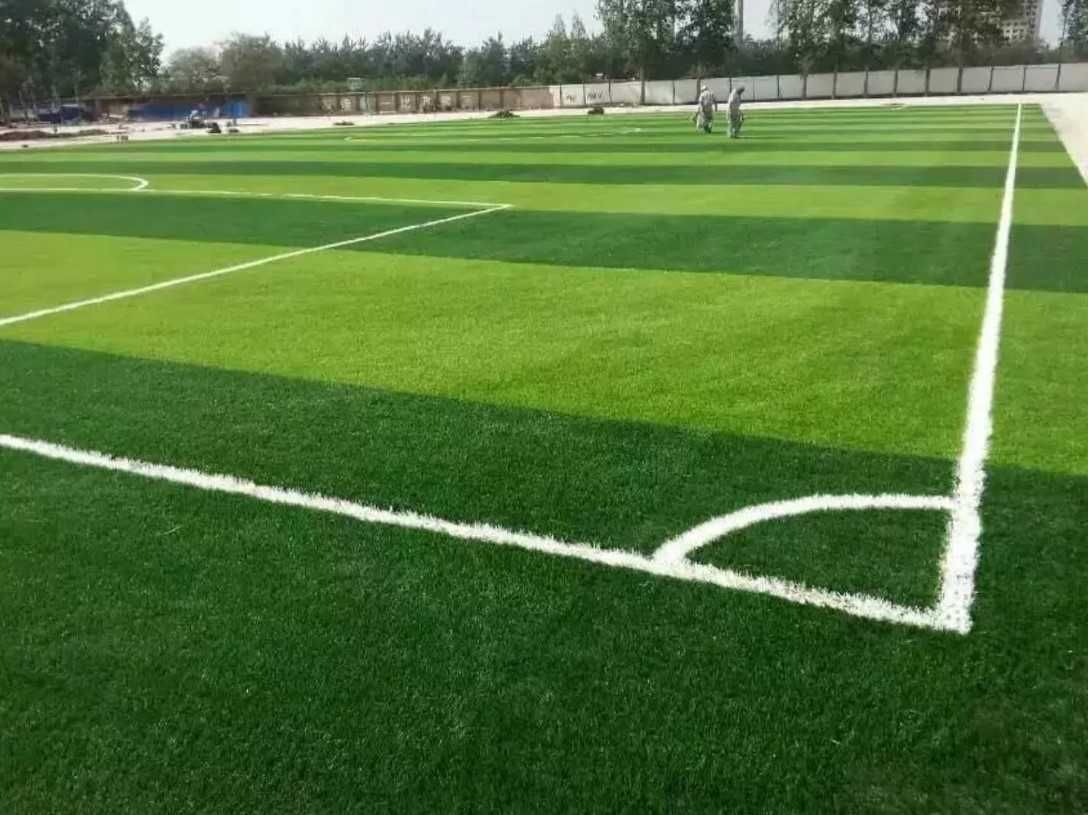 Futbol maydonchalari, stadionlar, mini stadionlar qurish xizmati.