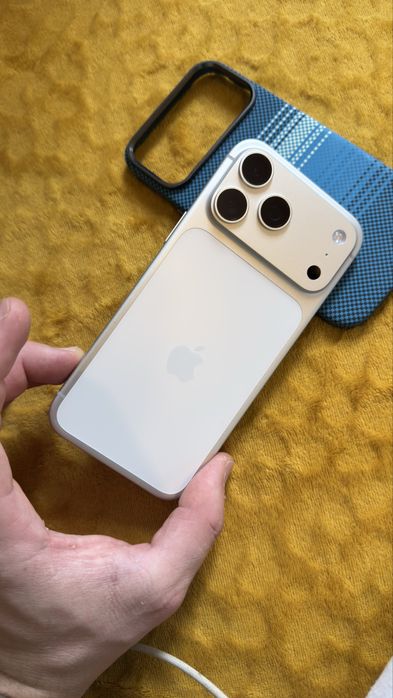 Vand iphone 17 pro max 512 gb