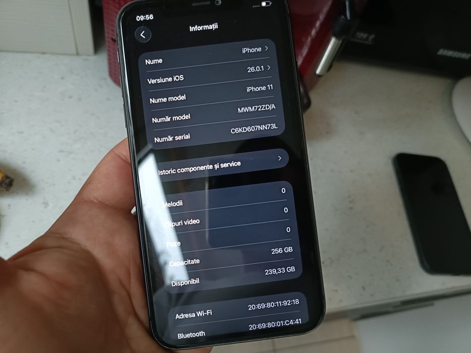 Iphone 11 *256 Gb * iOs 26 * neverlock * accept schimburi