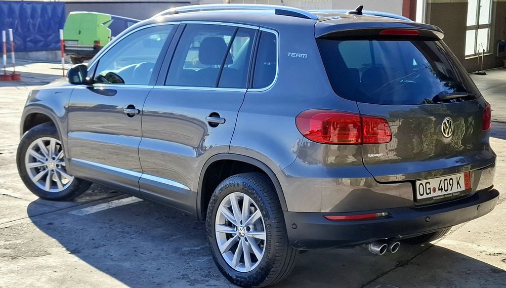 Tiguan Model 2015  Dsg Led Xenon klima camera crom Comenzi Numere zoll