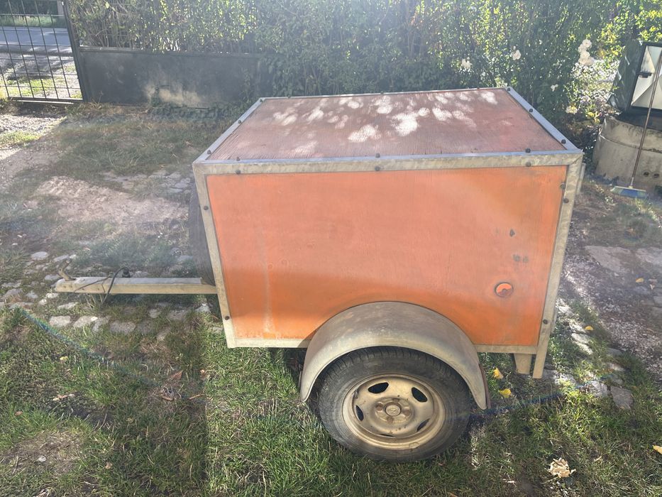 Ремарке за превозване на кучета