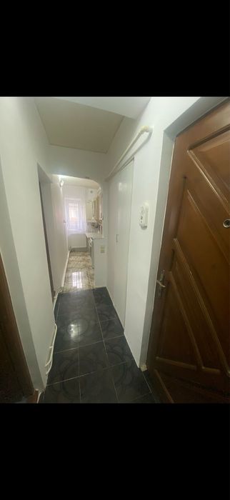 Garsoniera de vanzare