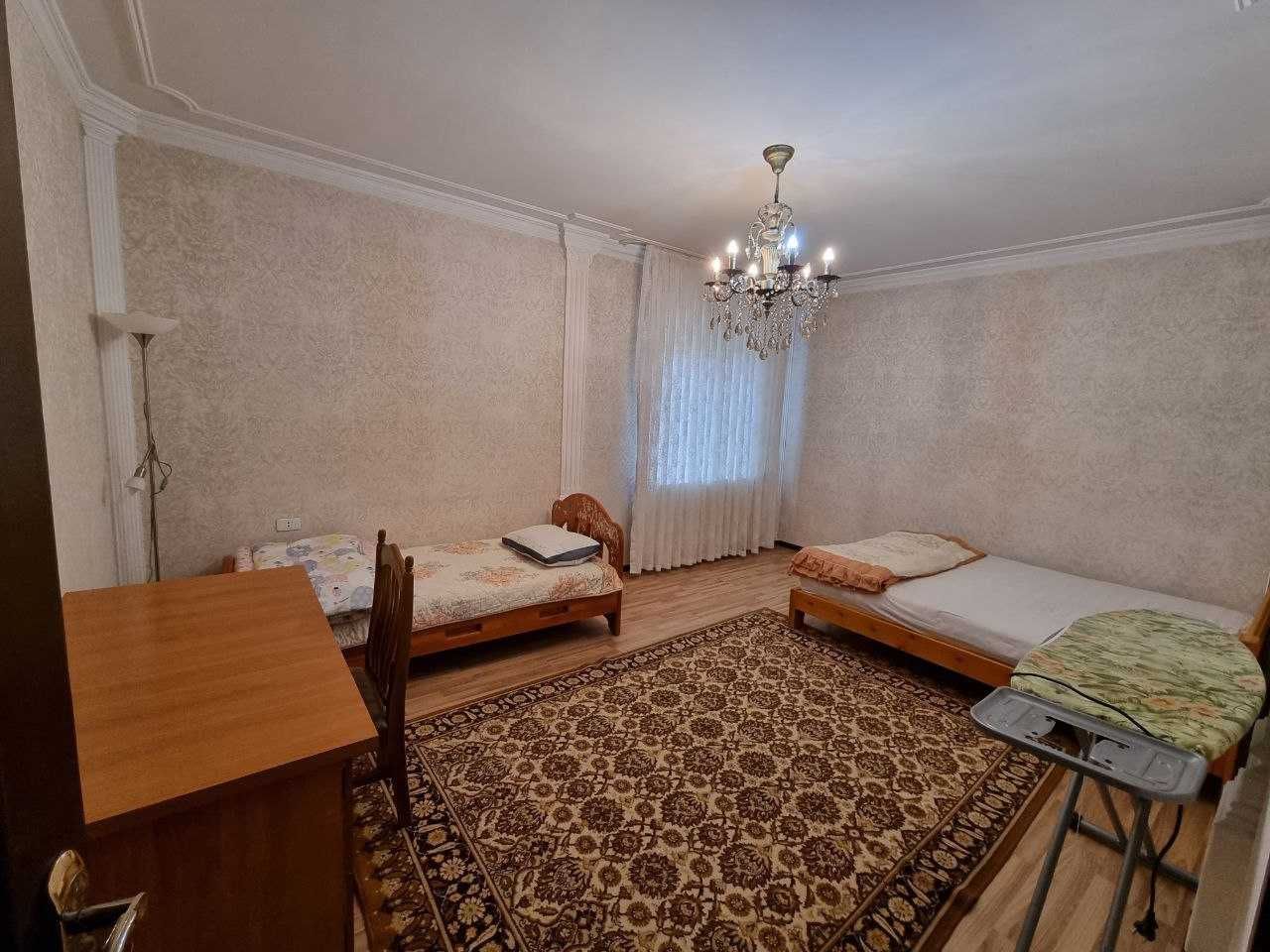 Вторичка,Ориентир: Ул. Нукус, капитал банк , 4/3/16, 95м2 евро !!