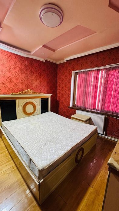 3 xonali kvartira sotiladi