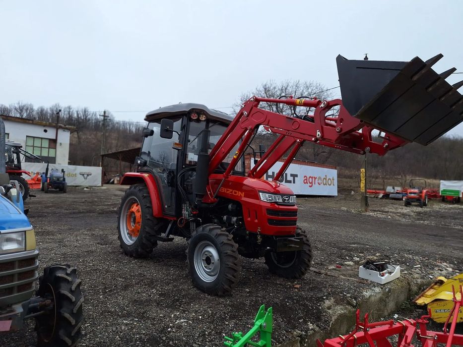 Bizon XD-504 cu cabină și încărcător frontal Tractor NOU Bizon XD-504 cu cabină si încărcător frontal, 50 CP, 4x4