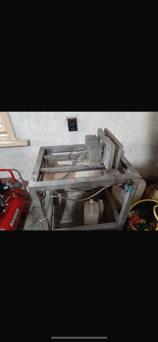 Преса за производство на тежести за джанти (пневматична/хидравлична)