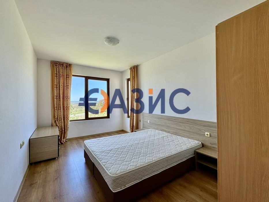 Продава се Двустаен апартамент в с. Кошарица, Област Бургас - 67 кв.м за 923 €/кв.м - Снимка #11