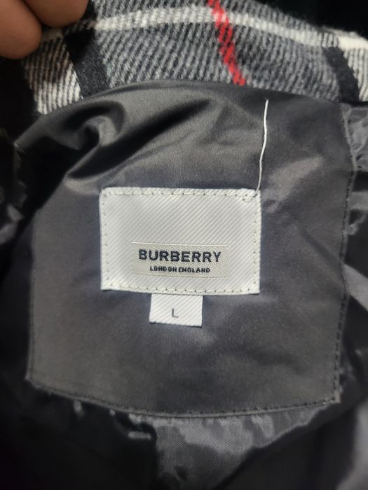 Geaca burberry Londo England