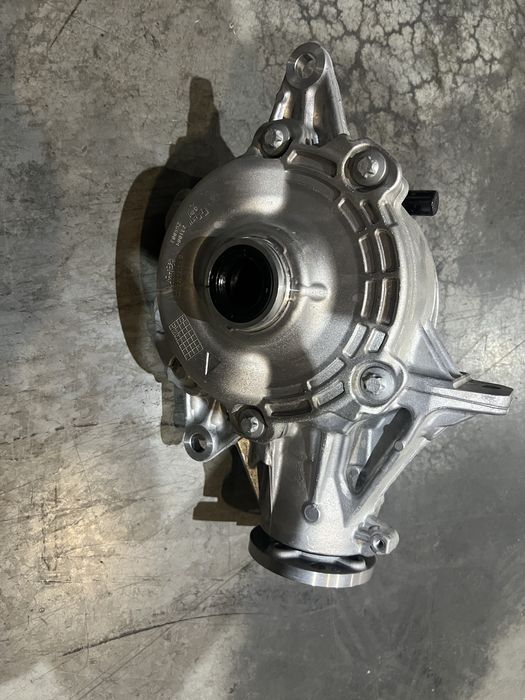 Diferential fata Mercedes W206 si W254 cod A2063304102