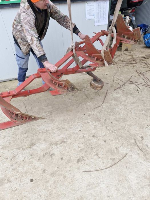 Плуг 4 тела  нов не е използван