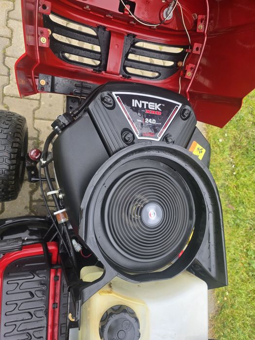 Tractor de gazon Husqvarna Craftsman 24 cp