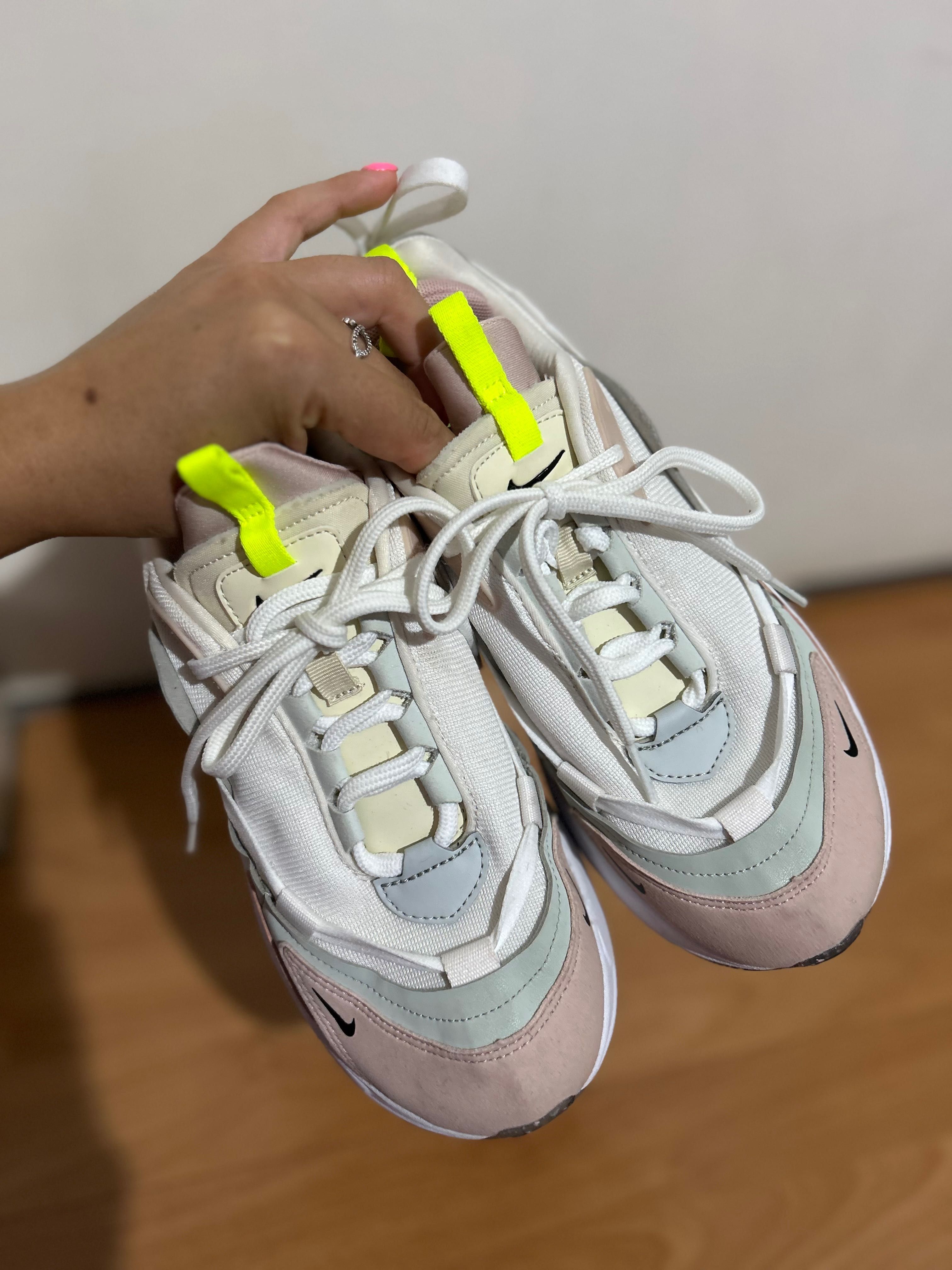 Nike Air Max Furyosa
