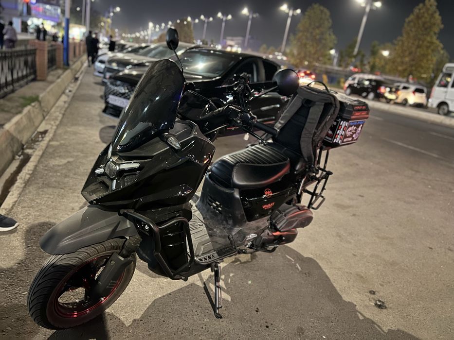 Moto tank 3 pro max