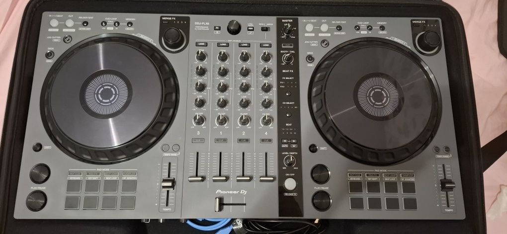 Pioneer DDJ FLX 6 GT + Case UDG