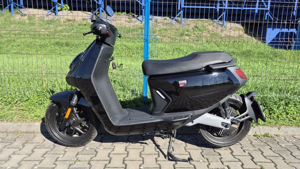 Scuter electric NIU MQI GT sport automat 125ccm
Motor BOSCH 3kW-puter