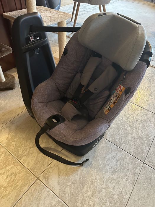 Maxi Cosi AxissFix детско столче за кола