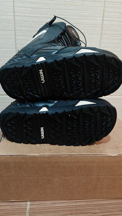 Boots snowboard Nitro TLS Nr 42 -42,5- mondo 27,5