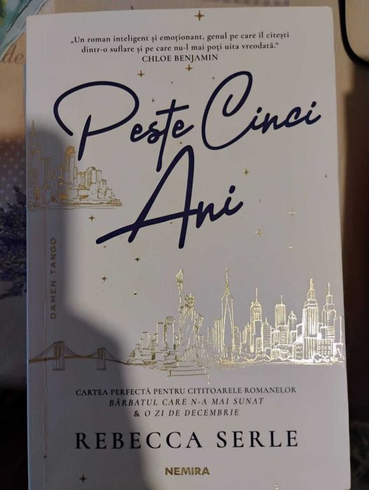Carti  (beletristica)