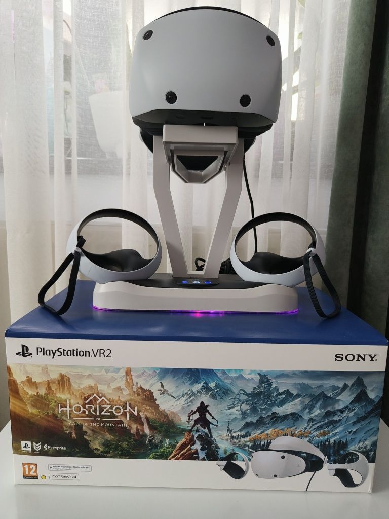 Vand Pachet PlayStation VR2 + Controler PlayStation VR2 Sense + Stand