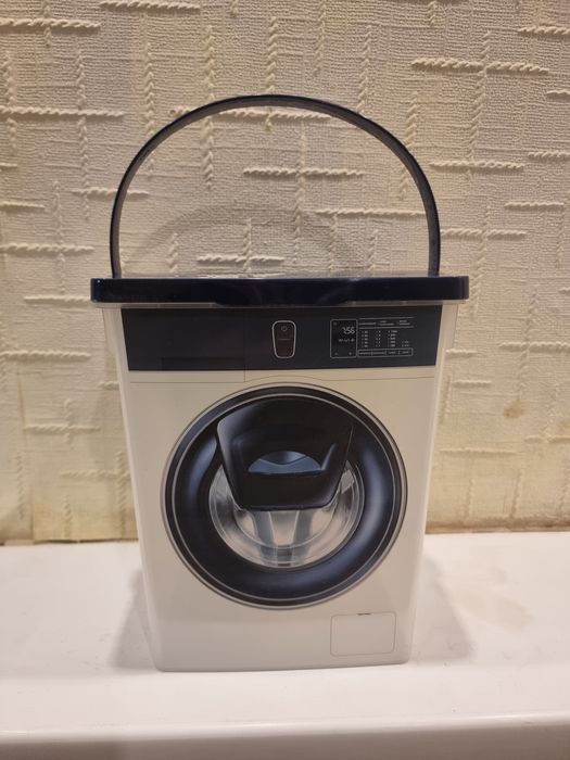 Продам ёмкость для стирального порошка.